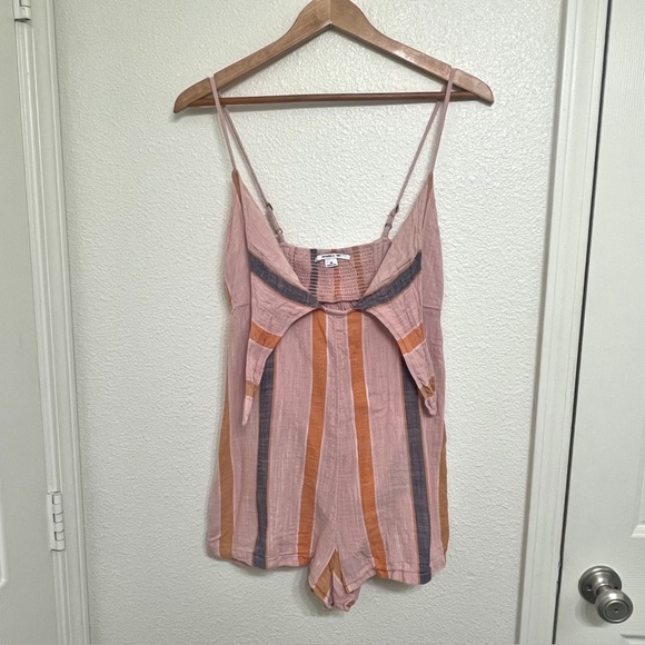 O'Neill Tatum Tie Front Romper Pink Striped Retro Beach Size Medium - Picture 3 of 13